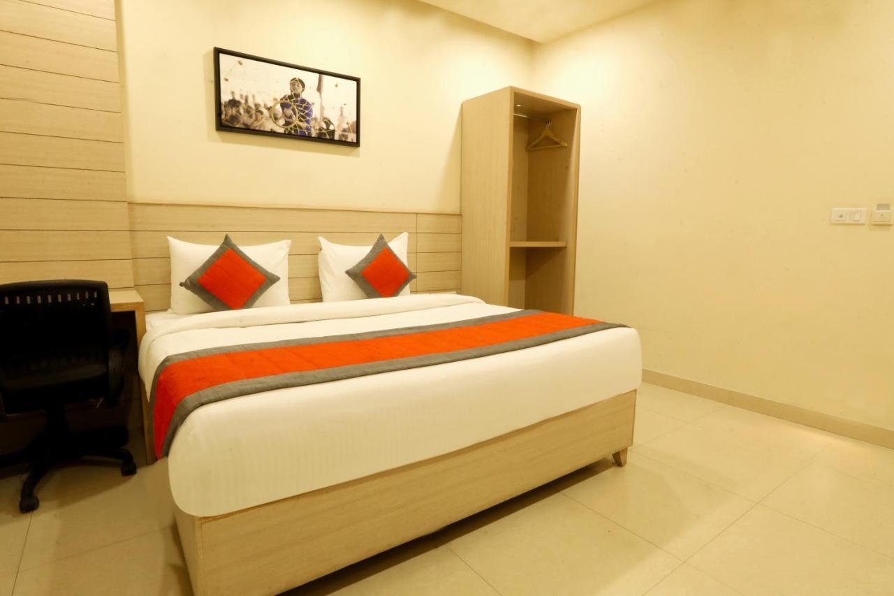 Sagar Hotel Just 5 Min From Golden Temple Amritsar Exterior photo
