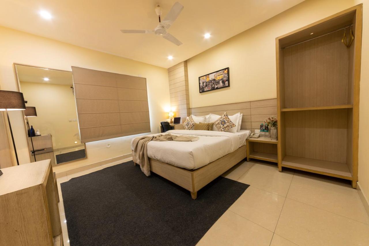 Sagar Hotel Just 5 Min From Golden Temple Amritsar Exterior photo